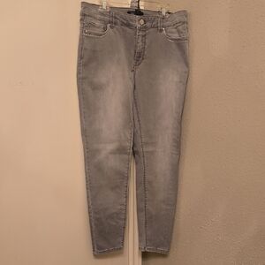 White House Black Market Gray Cropped Ankle Jeans